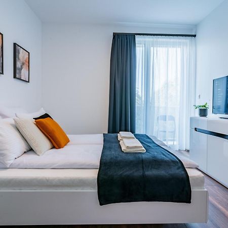 Fox Premium Apartment & Free Private Parking Budapest Exterior foto