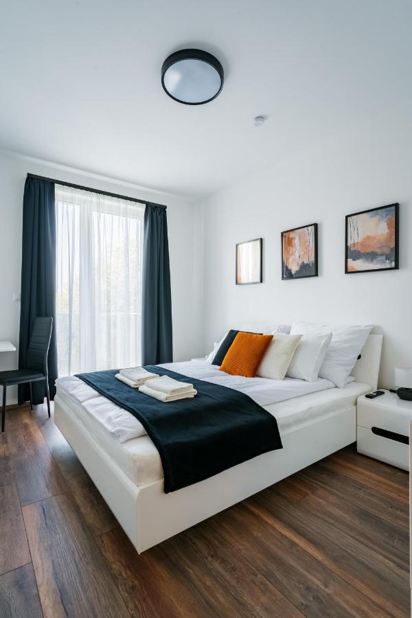 Fox Premium Apartment & Free Private Parking Budapest Exterior foto