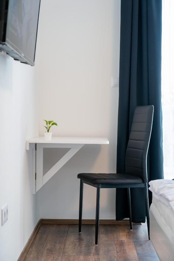 Fox Premium Apartment & Free Private Parking Budapest Exterior foto